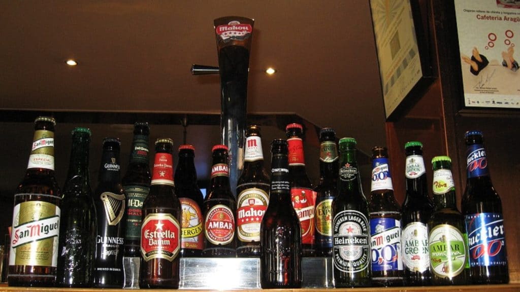 Cervezas artesanas y de importación en Benasque